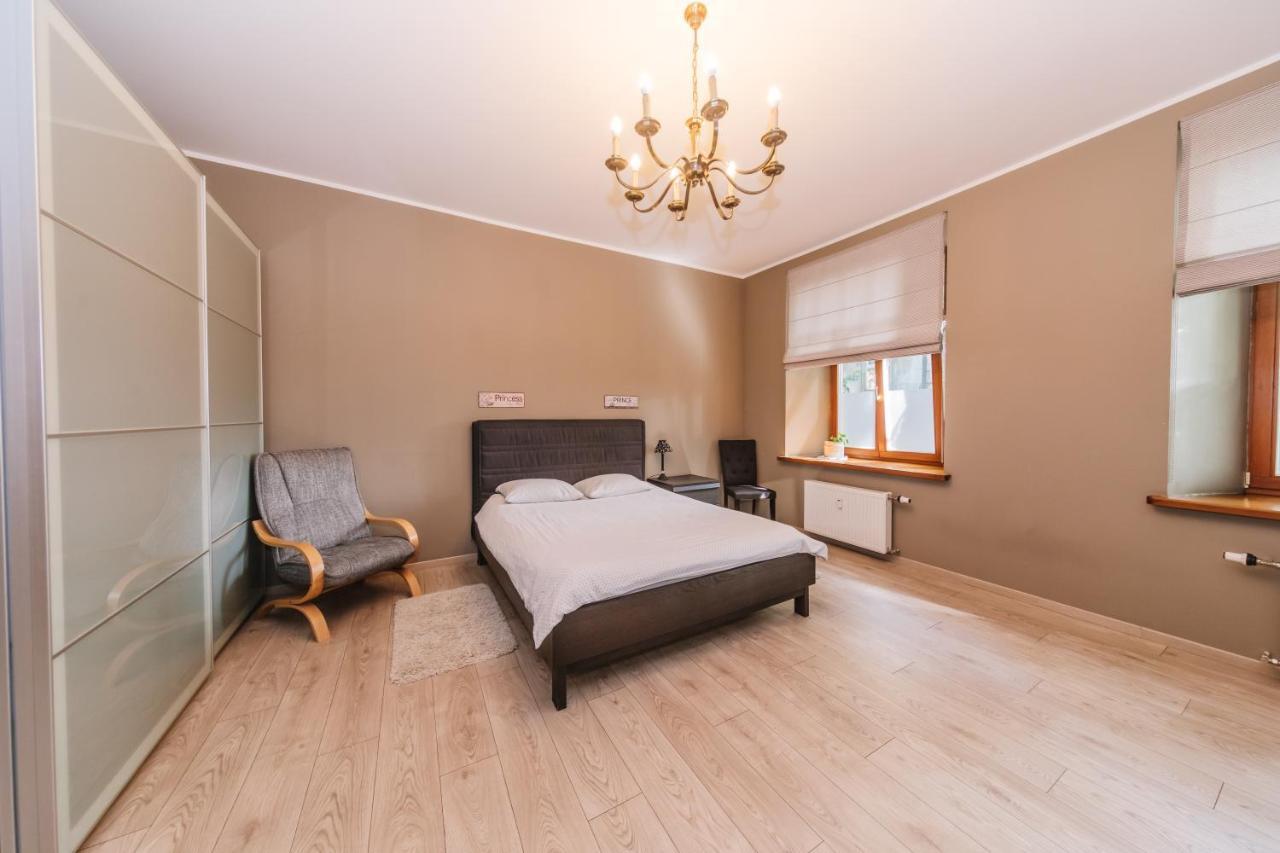 Kronu Nami Liepāja Exteriör bild