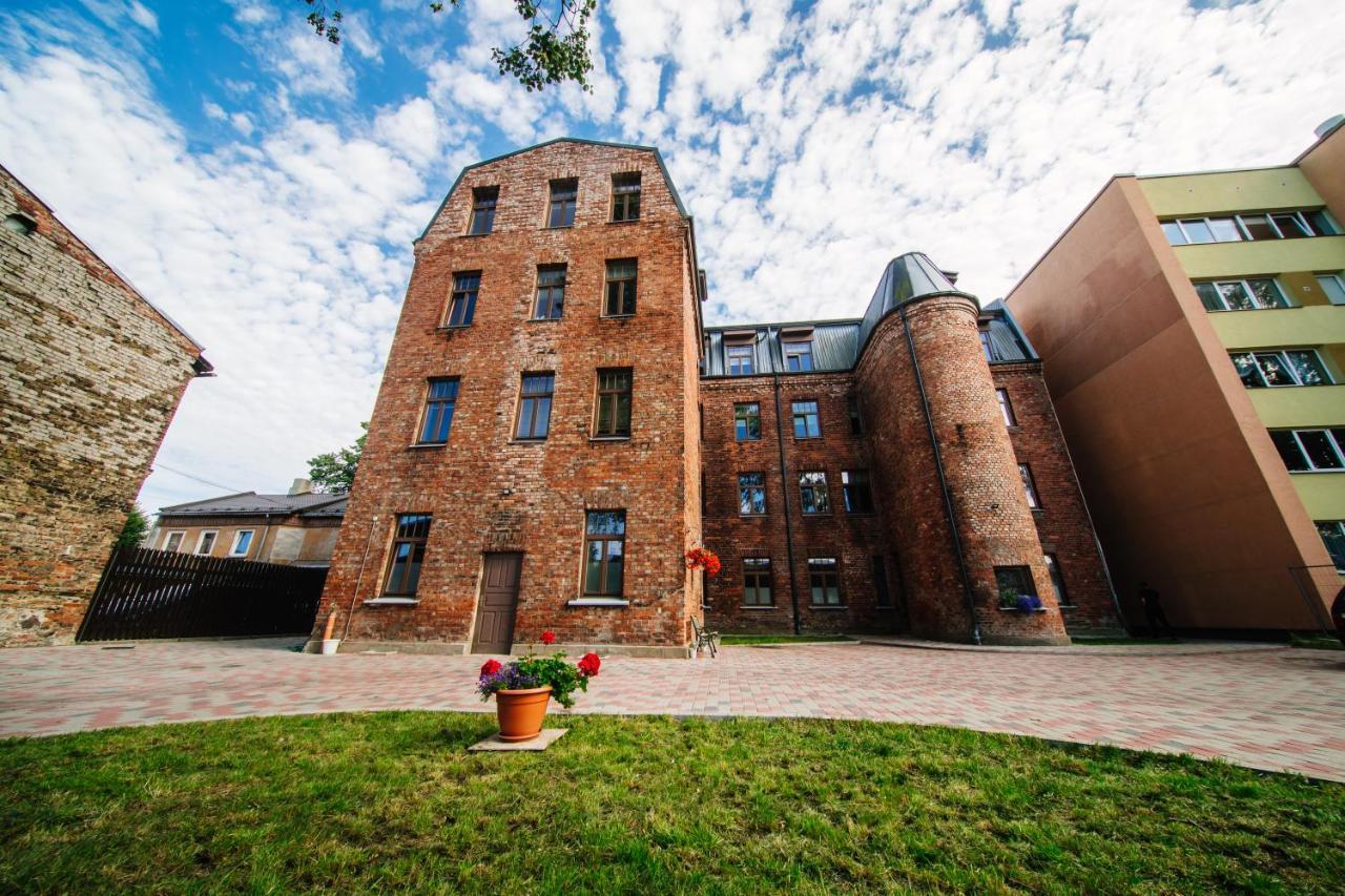 Kronu Nami Liepāja Exteriör bild